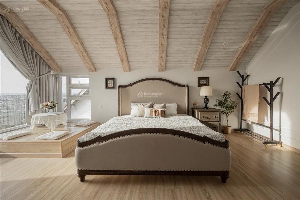 Villa hồ bơi mới hoàn thiện view thoáng đẹp  nở hậu  đã hoàn công  nguồn thu cao