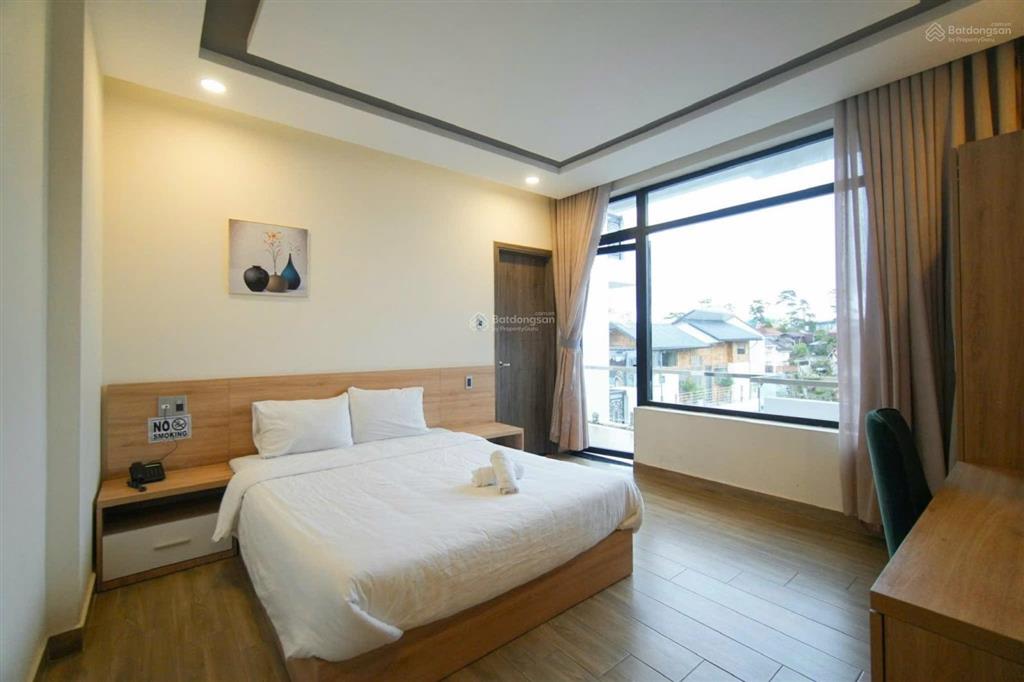 Khách sạn trung tâm đà lạt đã hoàn công view thoáng đẹp có hđ thuê 45tr/tháng