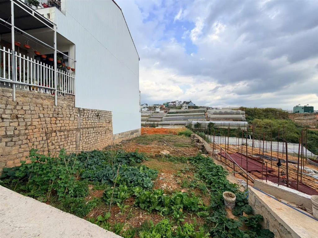 Đất 2 mặt tiền view thoáng đẹp đường nhựa lớn