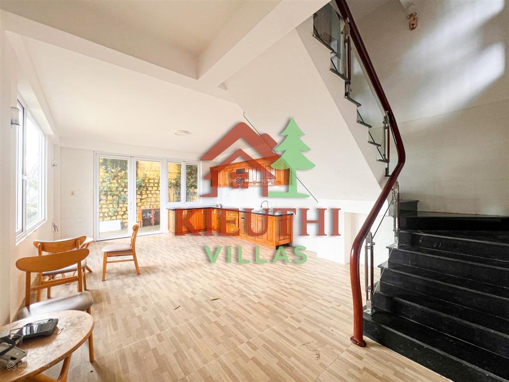 Nhà mới đẹp 2 mặt tiền cách chợ đà lạt hồ xuân hương 2km 4 tầng hoàn công view thoáng đẹp