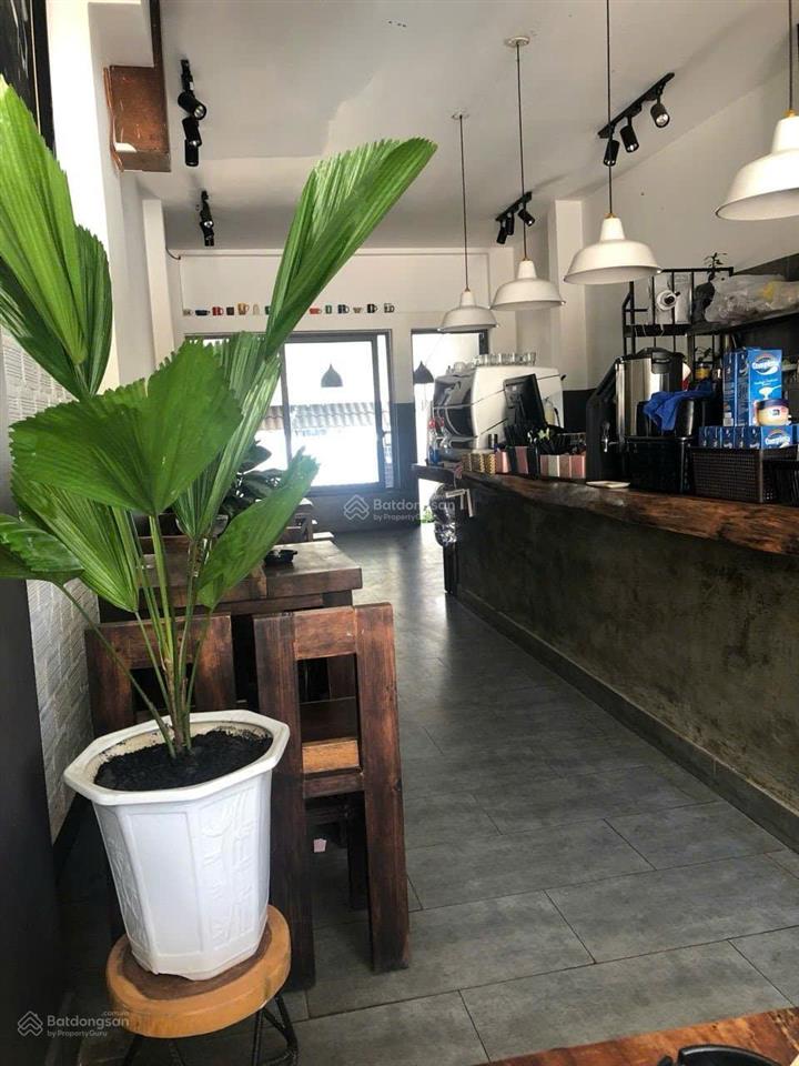 Vừa ở vừa kinh doanh (homestay + quán cf) cách chợ đà lạt chỉ 2km