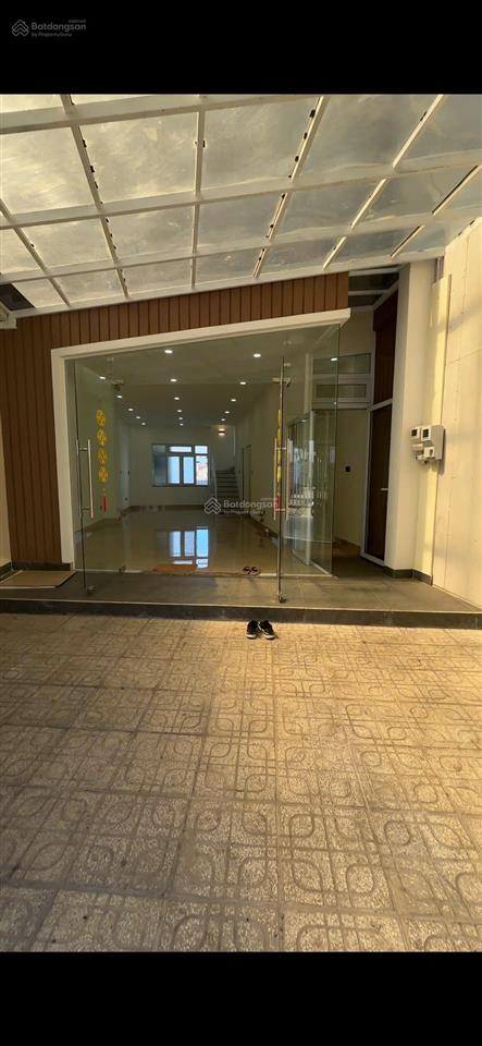 Nhà mặt tiền kinh doanh trung tâm đà lạt 3 hoàn công view thoáng