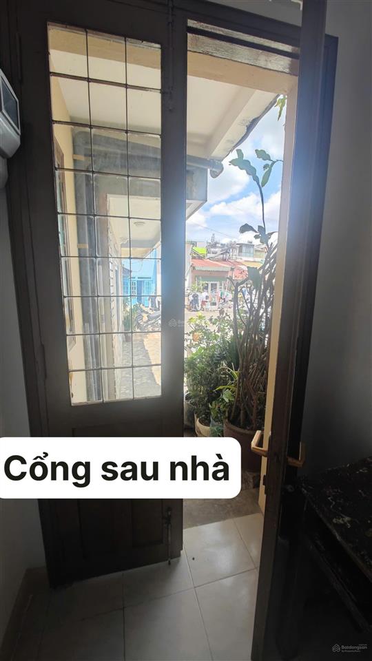 Nhà gần 2 mặt tiền  hoàn công  đường nhựa lớn  cách hồ xuân hương chỉ 1km