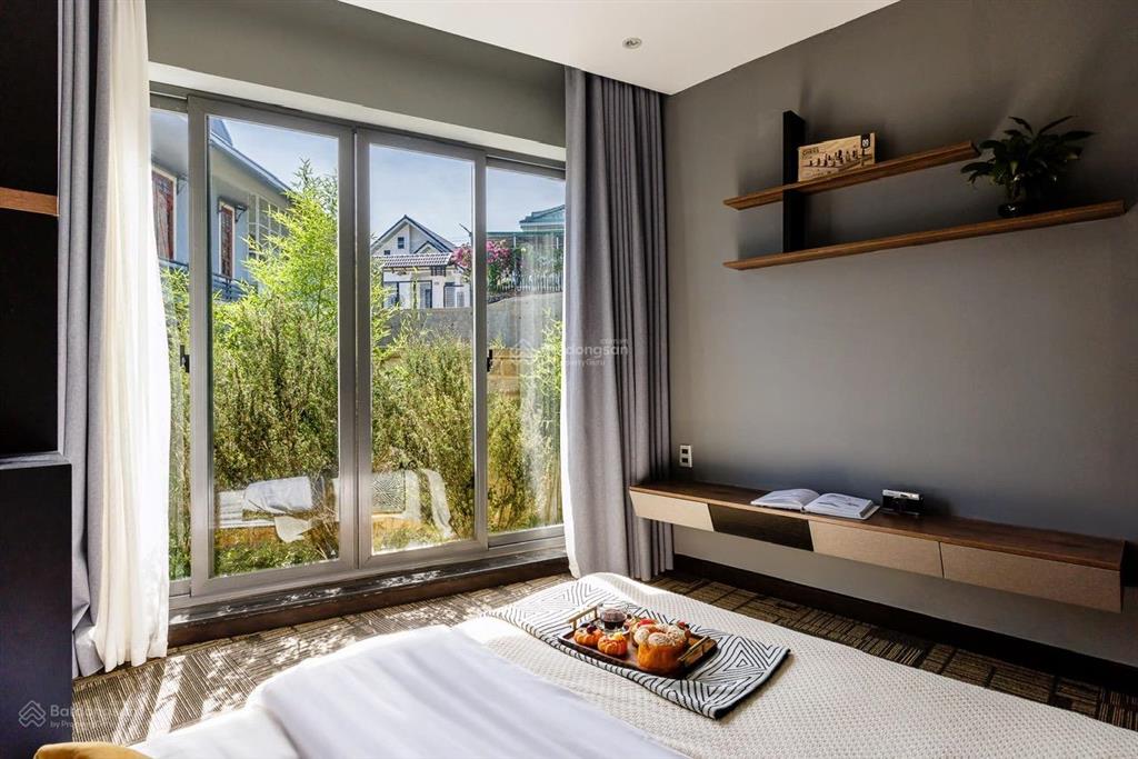 Villa 2 mặt tiền sang trọng hiện đại  hoàn công  view thoáng đẹp  nguồn thu hàng tháng cao