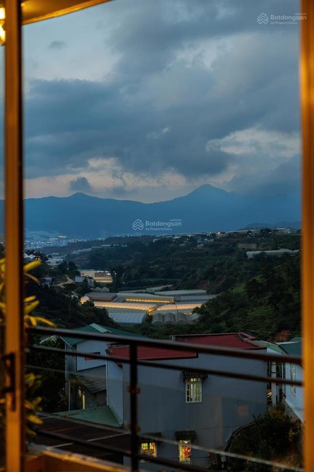 Villa 2 mặt tiền sang trọng hiện đại  hoàn công  view thoáng đẹp  nguồn thu hàng tháng cao