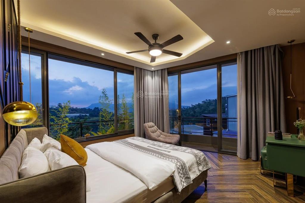 Villa 2 mặt tiền sang trọng hiện đại  hoàn công  view thoáng đẹp  nguồn thu hàng tháng cao