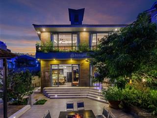 Villa 2 mặt tiền sang trọng hiện đại  hoàn công  view thoáng đẹp  nguồn thu hàng tháng cao