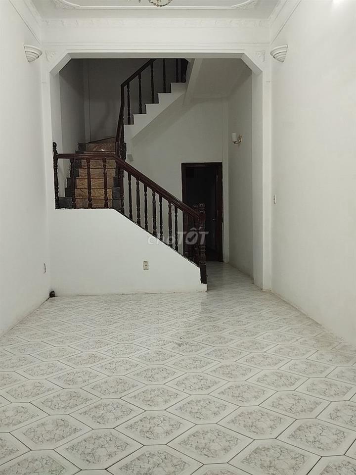 Chính chủ bán nhà số 34 ngõ Thái Thịnh 1