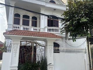 Chính chủ bán biệt thự đối diện sun tiên du, 144m2, mặt tiền 8m, lô góc 3 mặt thoáng