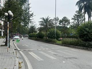 Bán nhà 4 tầng đường 13m phạm văn đồng, 62m2, mt 5.5m, thông đại lộ tây thăng long, hoàng quốc việt