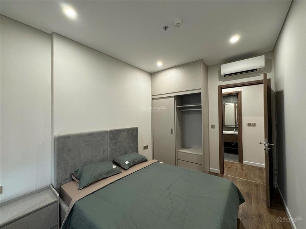 Chính chủ cho thuê căn góc 110m2, 3 ngủ full nội thất hoàng thành pearl, có xuất hoá đơn