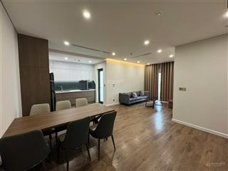 Chính chủ cho thuê căn góc 110m2, 3 ngủ full nội thất hoàng thành pearl, có xuất hoá đơn