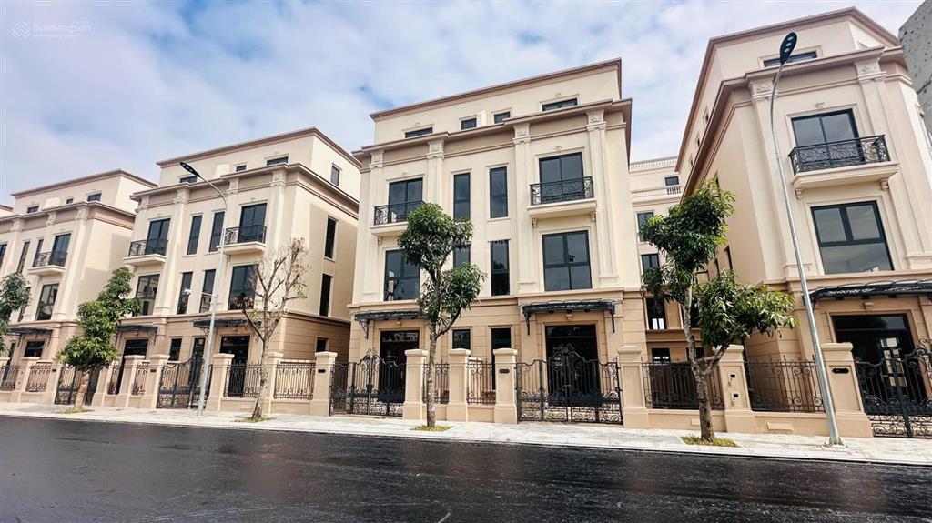 Shophouse đối diện trung tâm triển lãm vinhomes cổ loa, chỉ phí trung bình chỉ từ 26 triệu/tháng
