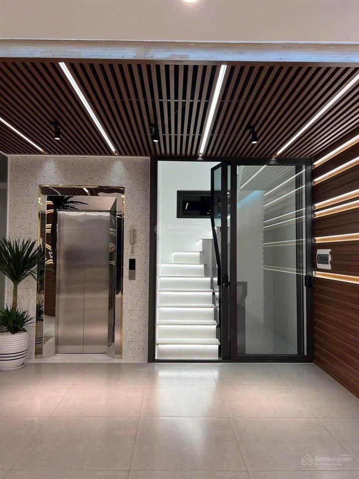 Bán tòa nhà trịnh văn bô, 80m2x8 tầng, 2 mặt đường, đường 24m, full nội thất cao cấp