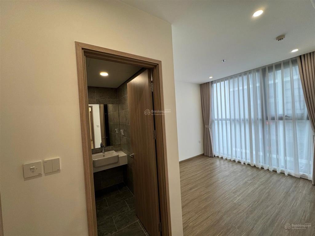 Chính chủ cho thuê căn hộ tòa canopy, đồ cơ bản có xuất hóa đơn, 10 triệu/tháng