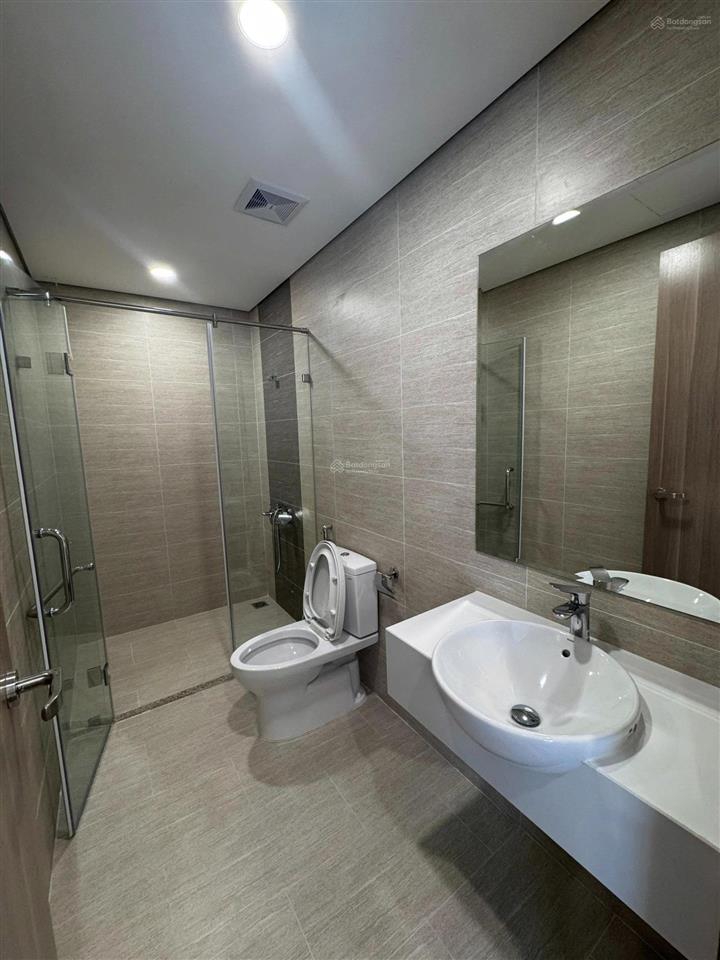 Chính chủ gửi cho thuê căn hộ mới tòa gs6, 64m2, có hóa đơn