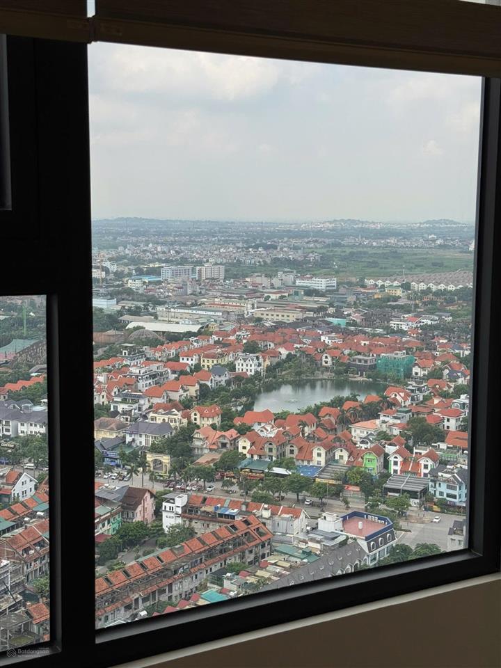 Chính chủ cần bán căn hộ góc 3 ngủ toà sa1, đồ cơ bản, có hỗ trợ vay ngân hàng