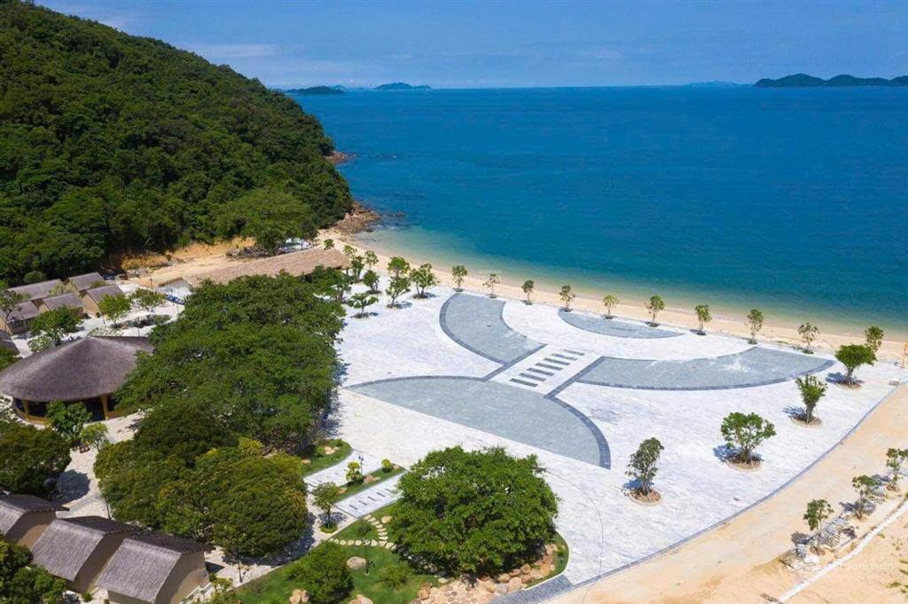 Cơ sở sở hữu riêng tại vân đồn, đất 170.000m², có bãi biển đẹp, tiềm năng lượng nghỉ dưỡng