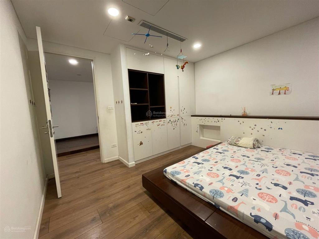 Bán gấp nhà phố thuỷ nguyên căn góc đẹp, nội thất xịn, cao cấp, giá tốt bao phí toàn bộ 100%