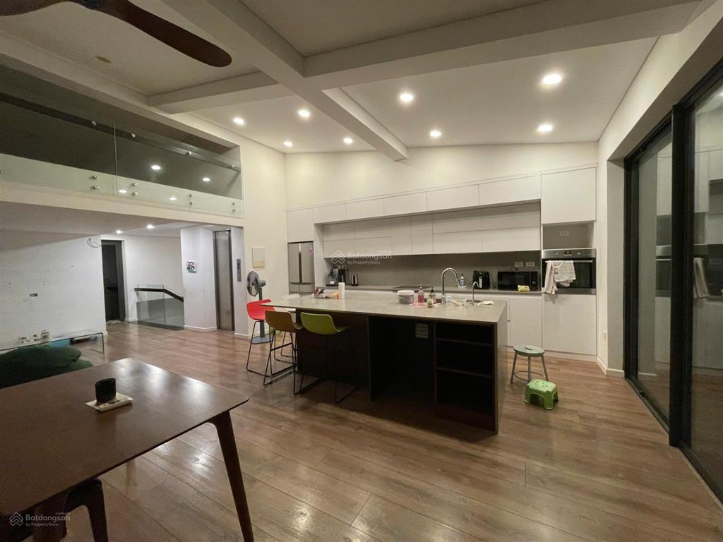 Bán gấp nhà phố thuỷ nguyên căn góc đẹp, nội thất xịn, cao cấp, giá tốt bao phí toàn bộ 100%