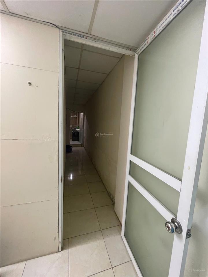 Nhà tập thể cho hộ gia đình thuê