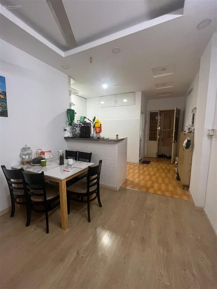 Bán căn hộ chung cư 76 ngô tất tố, bình thạnh 68,5m2, 2pn, giá chỉ 4 tỷ