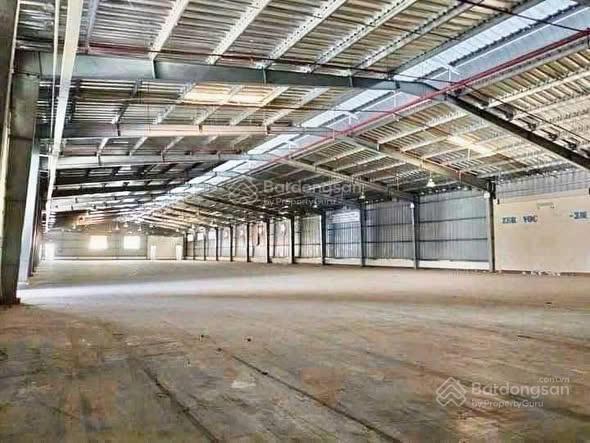 Cho thuê kho xưởng siêu vip 2000m2 mặt tiền quốc lộ 1a, p. linh xuân, thủ đức