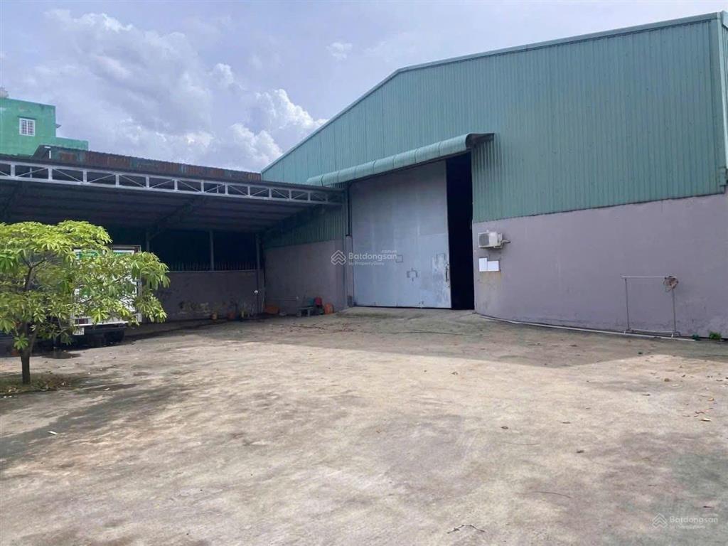 Cho thuê kho xưởng siêu rẻ 1.850m2 đường quốc lộ 1a, an phú đông, q12