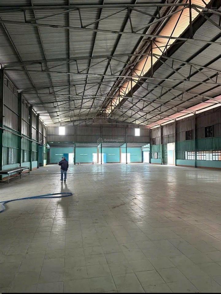 Cho thuê kho xưởng siêu vip 3.300m2 đường nguyễn ảnh thủ, p. tân thới hiệp, q.12