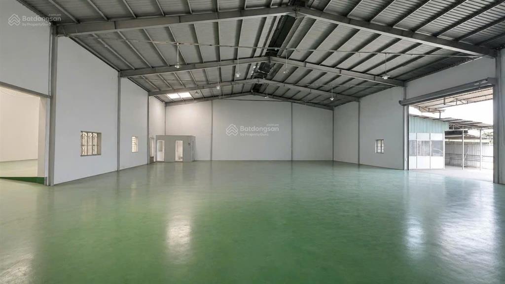 Cho thuê kho xưởng bình tân 1030m2, sẵn pccc vách tường, nền epoxy, đường cont 40 fit