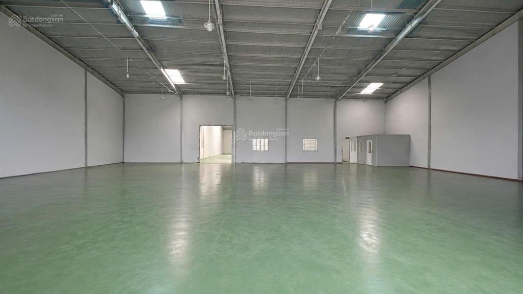Cho thuê kho xưởng bình tân 1030m2, sẵn pccc vách tường, nền epoxy, đường cont 40 fit