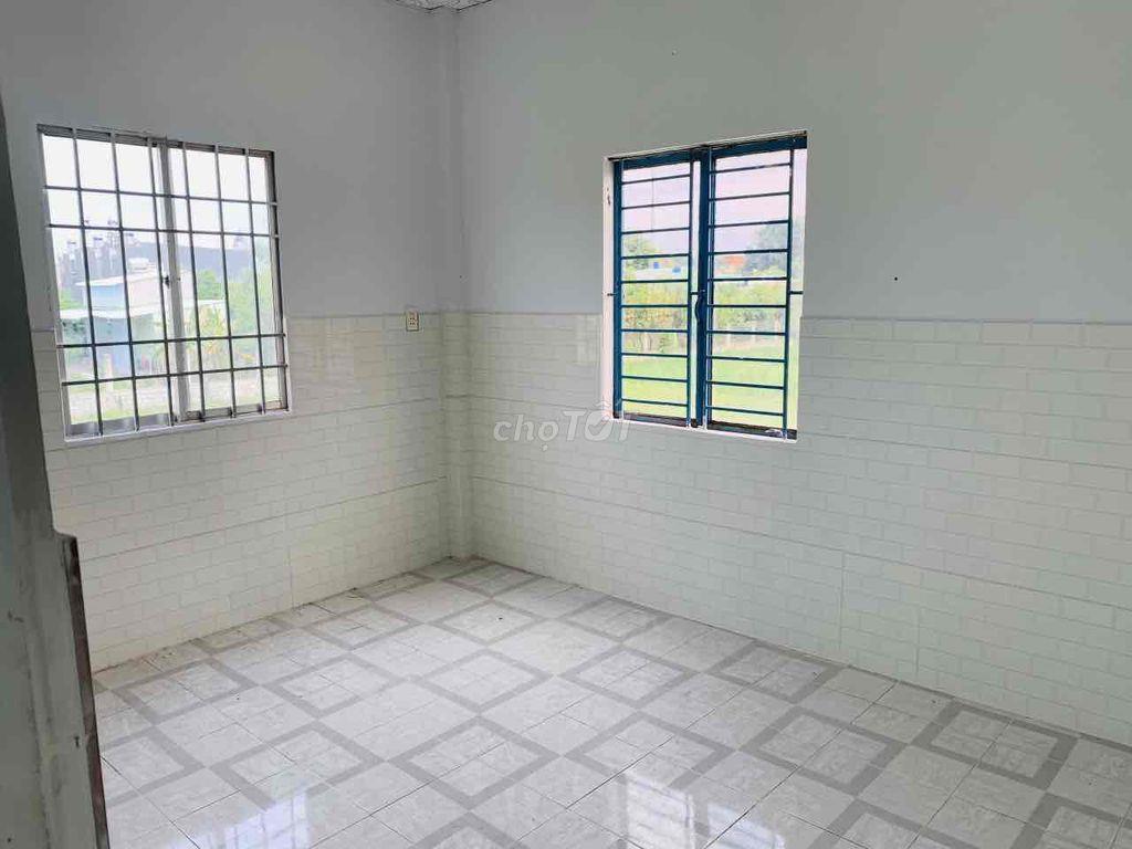 Nhà sổ hồng riêng