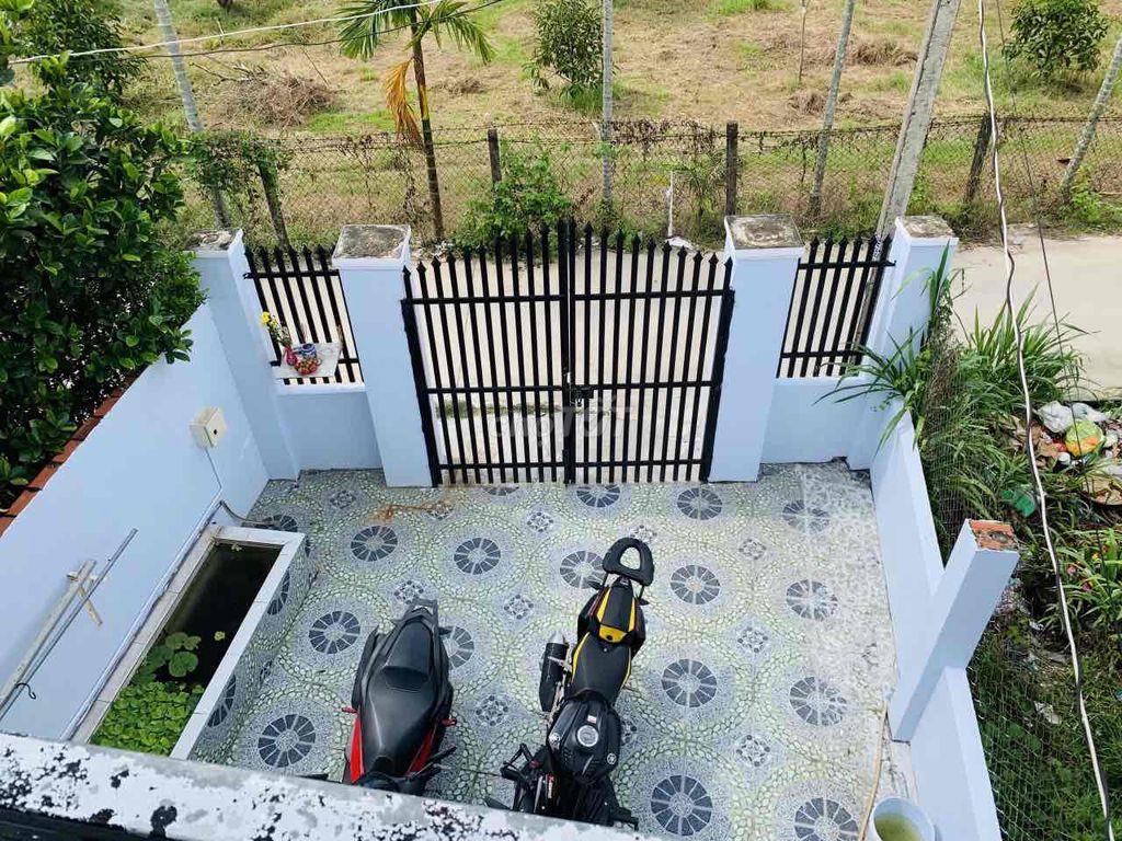 Nhà sổ hồng riêng