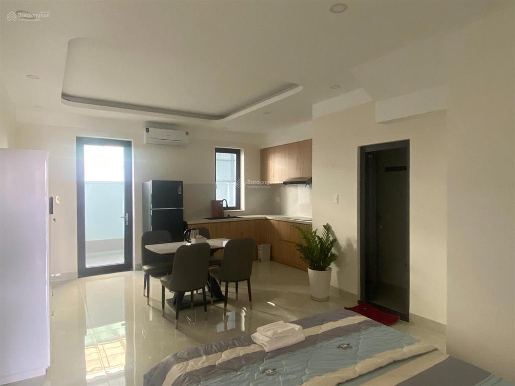 Cho thuê nhà nguyên căn sun casa central vsip ii 4pn giá chỉ 13.5 triệu ( bao phí ql), rẻ nhất khu