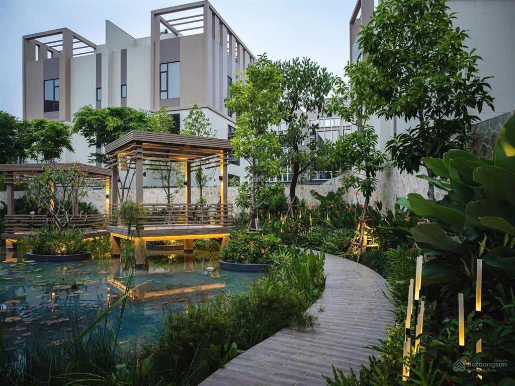 Bán nhà phố the orchard sycamore bình dương giá 10 tỷ 2 all in  khai thác cho thuê 40 triệuo