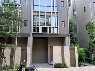 Bán nhà phố the orchard căn góc giữa giá 9 tỷ 820 ( bằng giá gốc hđmb )tp mới bình dương