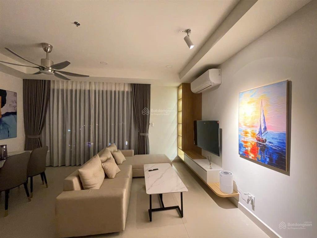 Cho thuê căn hộ the glory 69m2,2pn view hồ bơi giá 16.5 triệu ( bao phí quản lý )