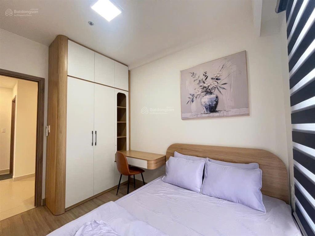 Cho thuê căn hộ the glory 69m2,2pn view hồ bơi giá 16.5 triệu ( bao phí quản lý )