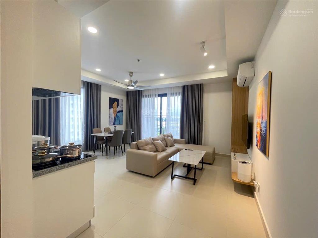 Cho thuê căn hộ the glory 69m2,2pn view hồ bơi giá 16.5 triệu ( bao phí quản lý )