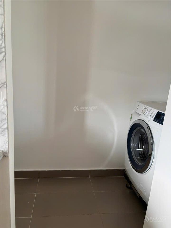 Bán căn hộ midori the view 61m2 giá 2 tỷ 250 all in  có sẵn hđ thuê 12 triệu tới năm 2029