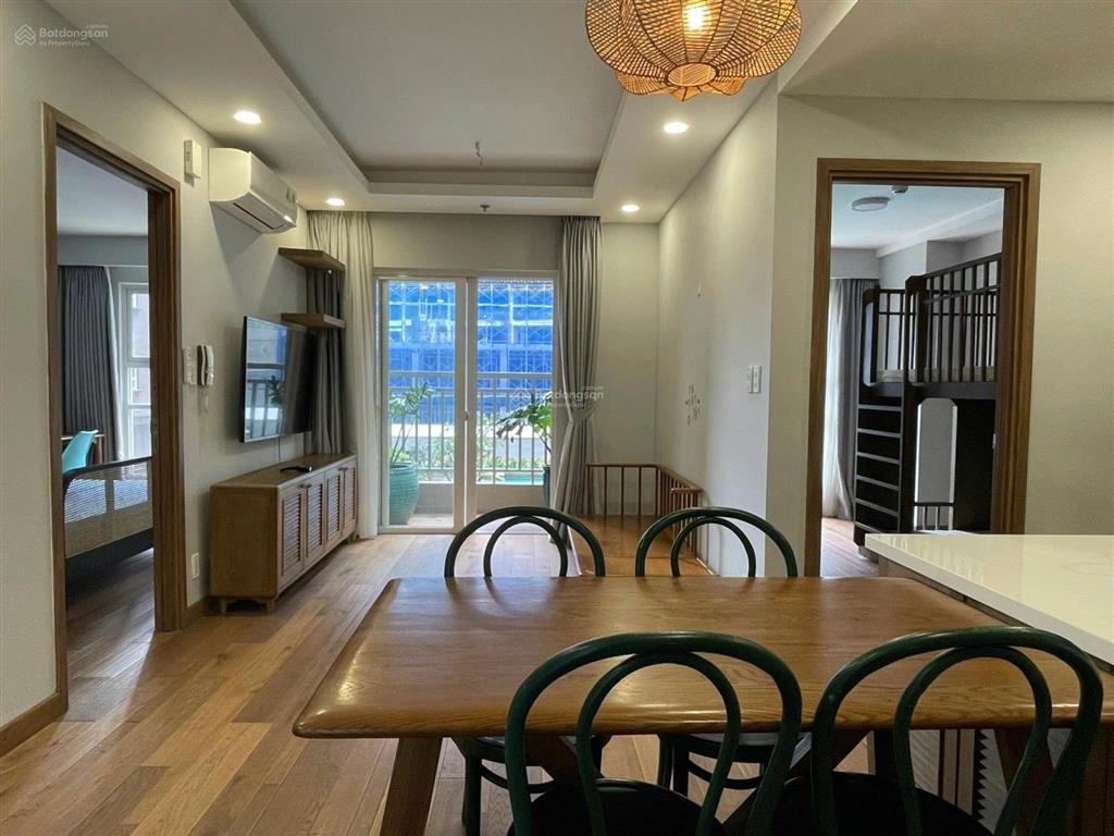 Bán căn hộ 2pn, 2wc view hồ bơi có sẵn hợp đồng thuê 10,5 triệu  tp mới bình dương