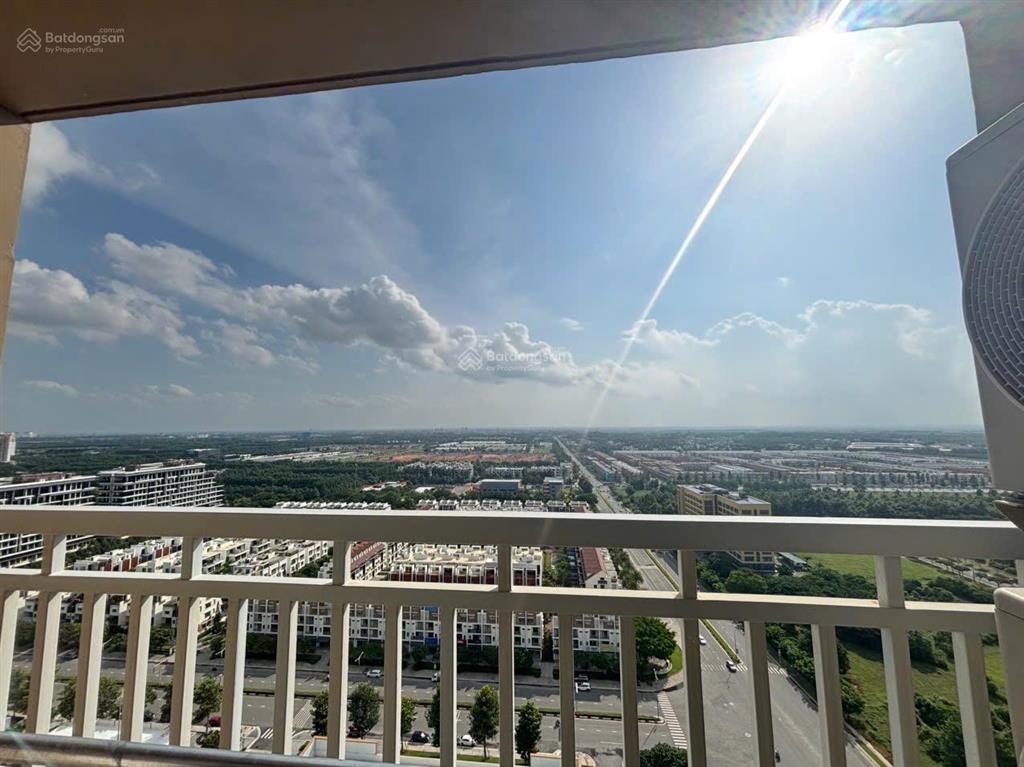Bán căn hộ midori park the view 51m2 tầng cao giá 1 tỷ 9 all in  có sẵn hđ thuê 9.5 triệu