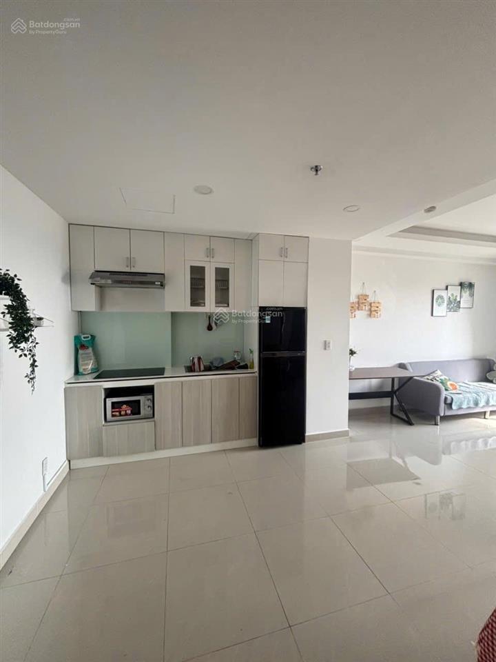 Bán căn hộ midori park the view 51m2 tầng cao giá 1 tỷ 9 all in  có sẵn hđ thuê 9.5 triệu