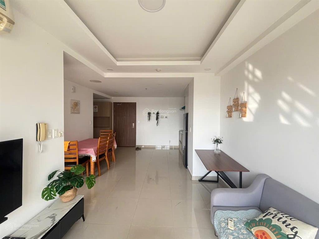Bán căn hộ midori park the view 51m2 tầng cao giá 1 tỷ 9 all in  có sẵn hđ thuê 9.5 triệu