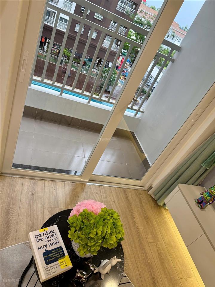 Cho thuê căn hộ midori the view 61m2,1pn,1 phòng làm việc,1wc giá 13.5 triệu tp mới bình dương