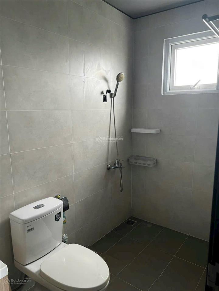Cho thuê căn hộ the view 2pn, 2wc, 61m2, căn góc, giá 12 triệu  tầng cao