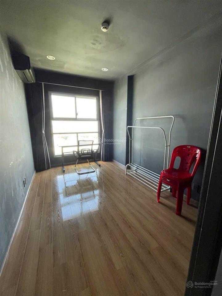 Cho thuê căn hộ the view 2pn, 2wc, tầng cao, giá 12 triệu (không bao phí ql)  tp mới bình dương