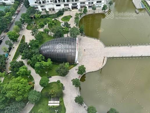Shop đế t7 105m giá 70m/th có tl view quảng trường nhạc nước đẹp times city