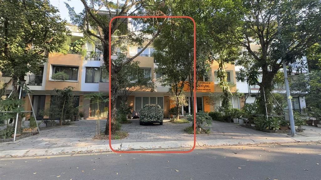 Nhà phố thảo nguyên 108m (thô) giá 20 tỷ. tự do làm nt