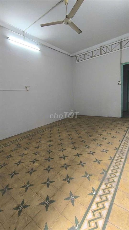 Cần cho thuê nhà nguyên căn hộ ( LẦU 2 ) Trần Quang Khải Quang Khải Q1